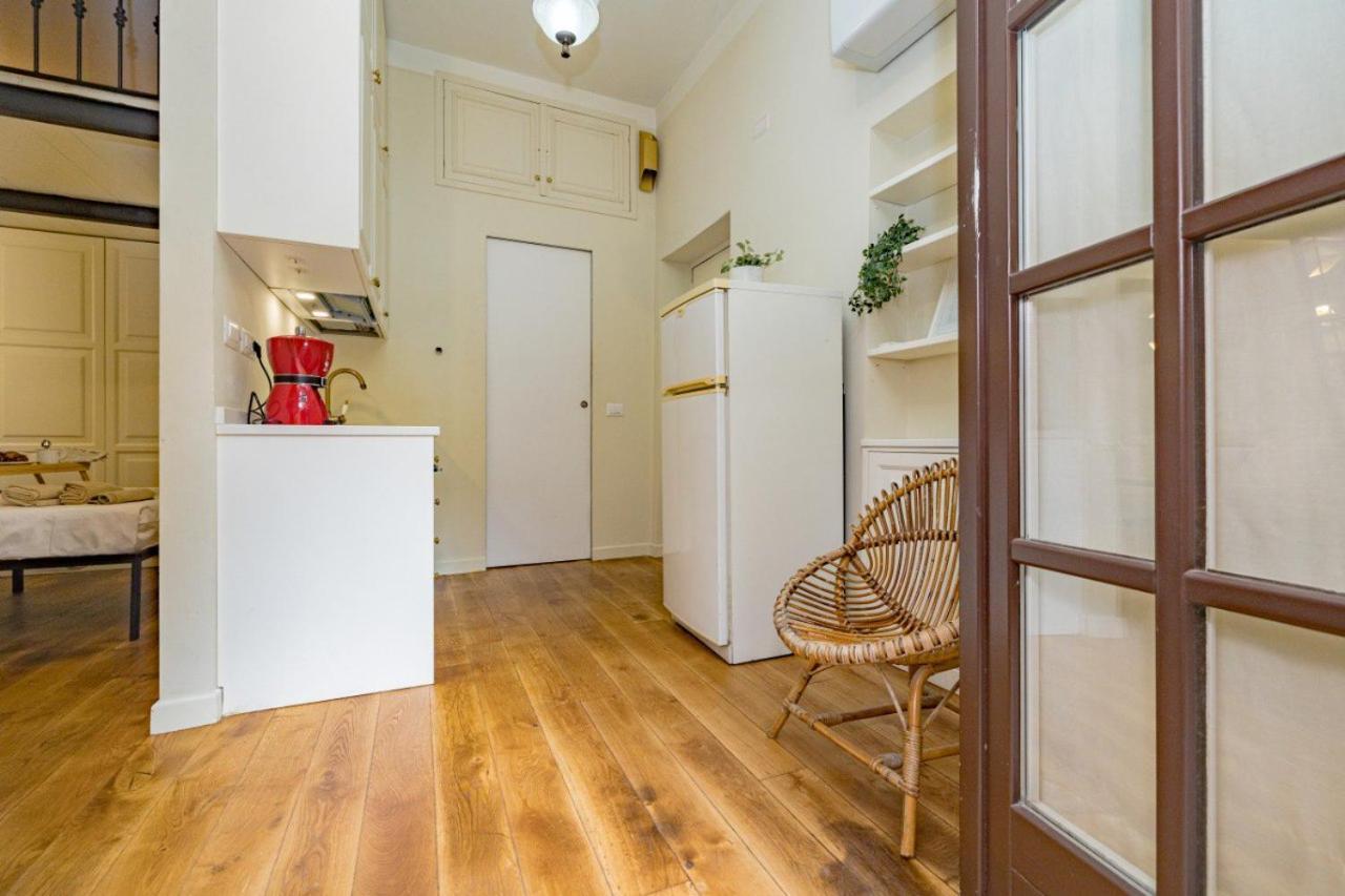 Charme Loft - 5 Min Duomo Apartment Милано Екстериор снимка